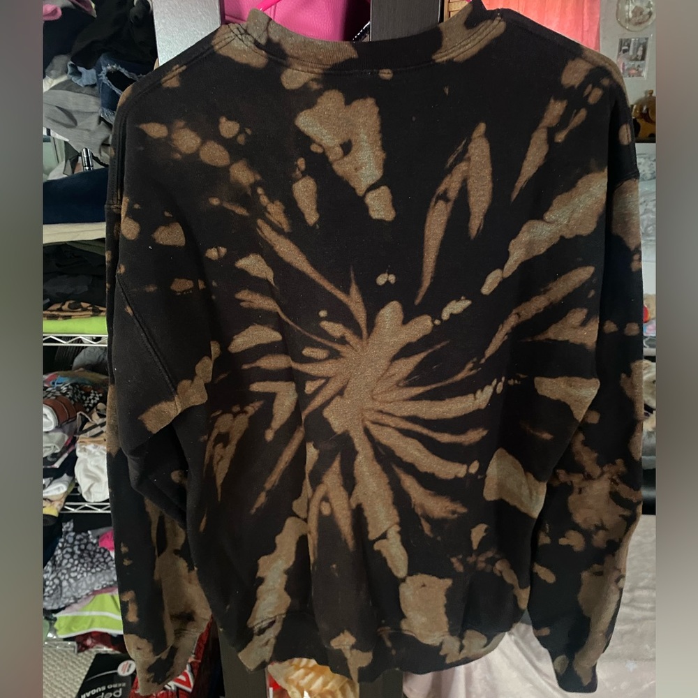 Bleach Dye Washed Pullover - image 3